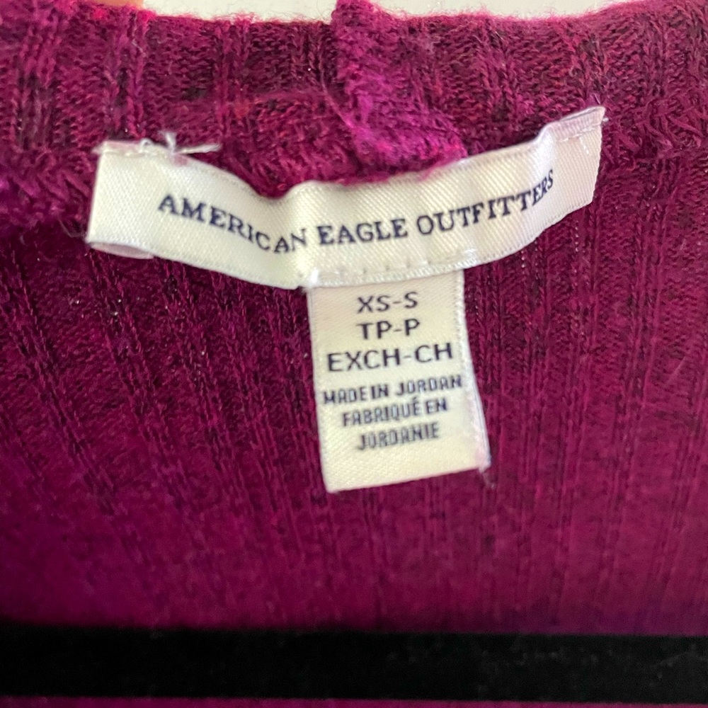 Lowered! 💥 Women’s AEO Maroon Cardigan (with hood and pockets) - Picture 3 of 5
